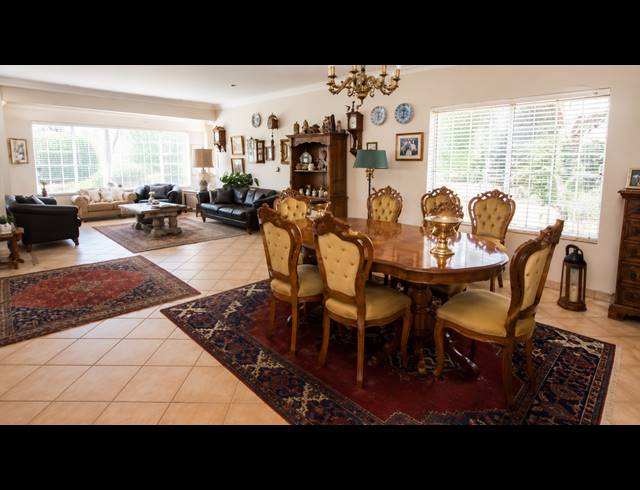 3 BEDROOM TOWNHOUSE FOR SALE IN THREE RIVERS PROPER